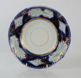 Фарфоровая тарелка И.Е. Кузнецова 19 века - 21 см