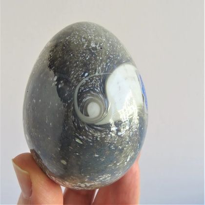 Уникальный стеклянный яйцо Swirl