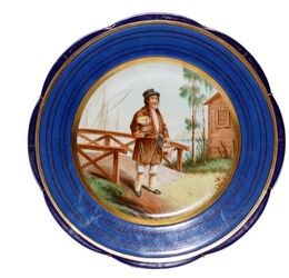 Антикварная фарфоровая тарелка от Кузнецова
