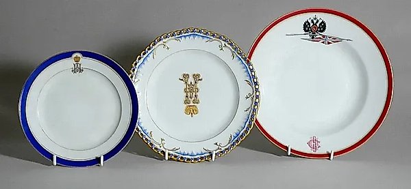 Russian porcelain items with cobalt decoration