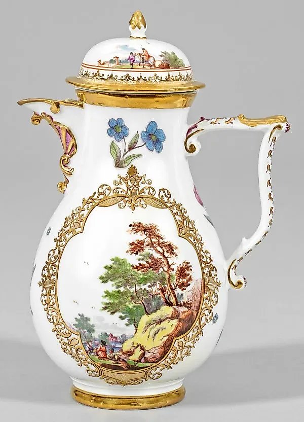Magnificent porcelain coffee pot