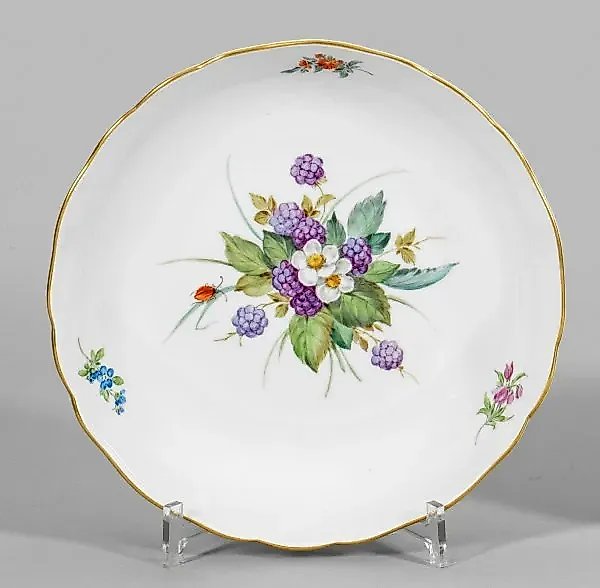 Decorative bowl with flower and blackberry ornament