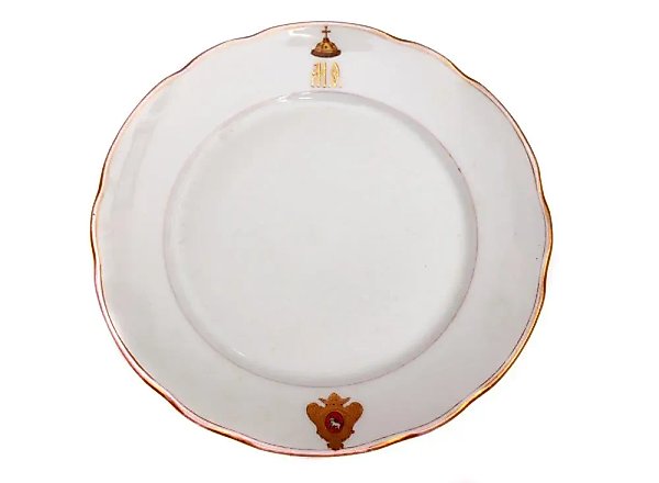 Porcelain plate with the coat of arms of the Grenadier Regiment
