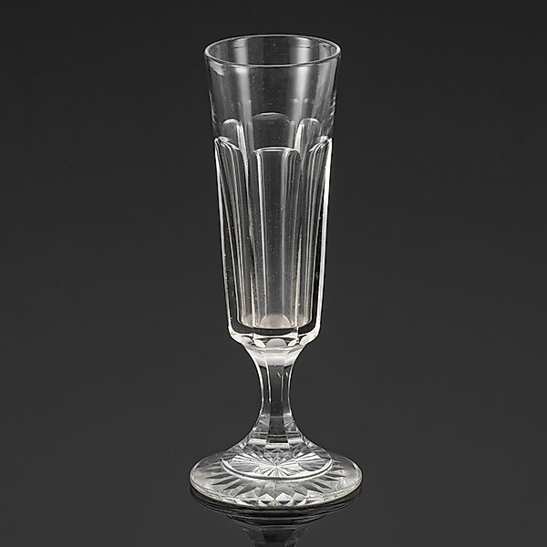 Бокал-флейта с граненым туловом, Российская империя, 1850-1900
