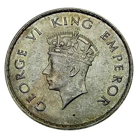 1/2 Rupee 1939, Lilies on Crown Cross the Half-Arc [India / British India] — 1