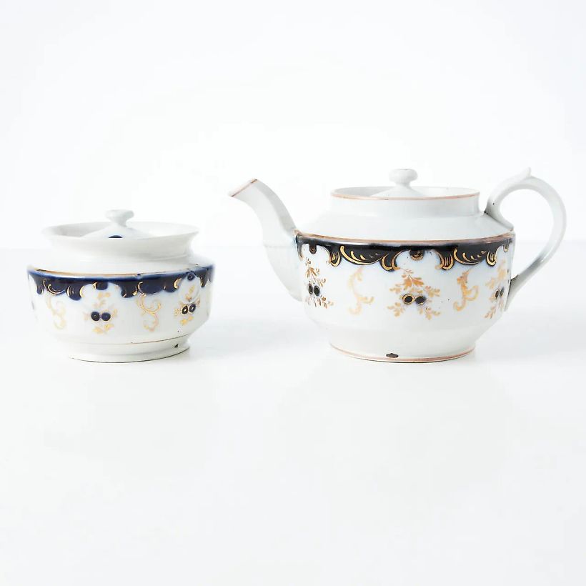 Фарфоровый чайный сервиз Кузнецовых в Риге, середина XIX века