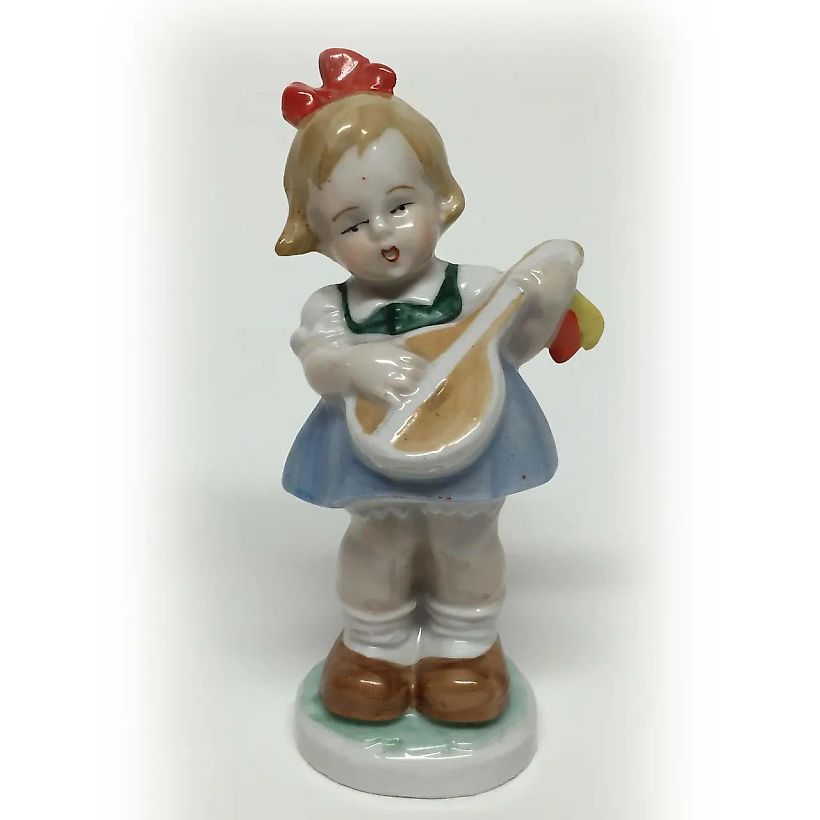 Girl with a Mandolin