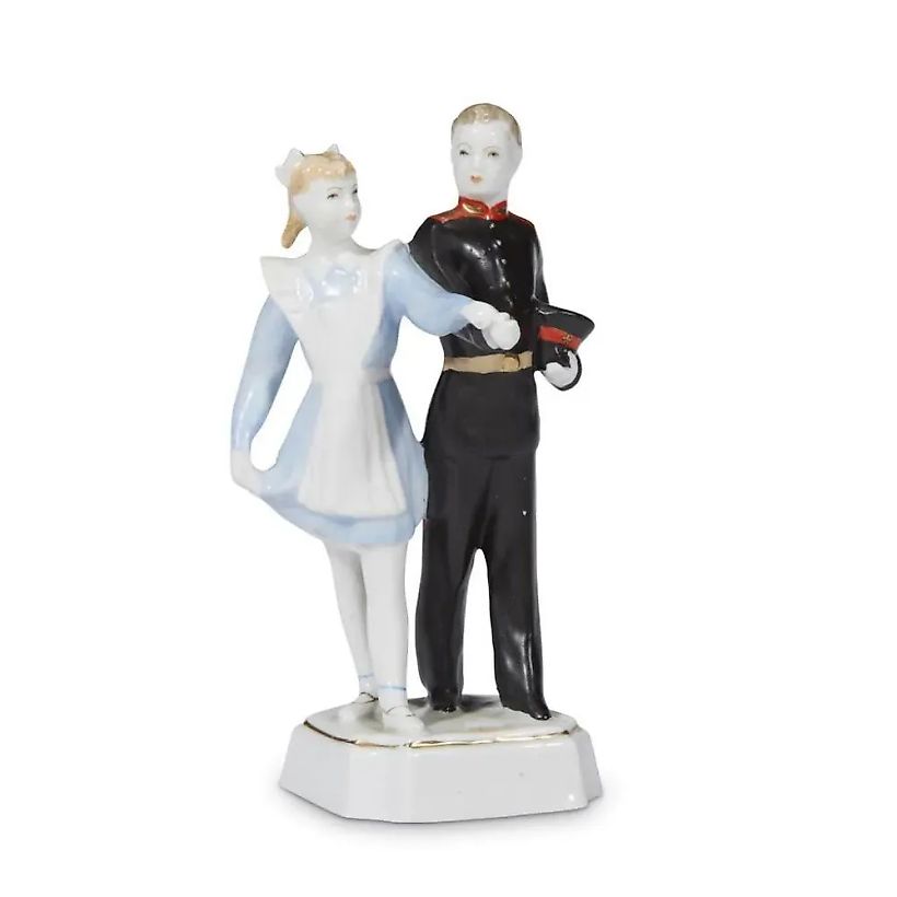 Советская фарфоровая группа 