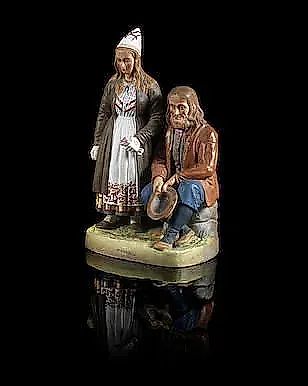 Фарфоровая статуэтка 