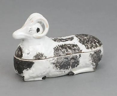 Butter dish "Aries" from the Kuznetsov Porcelain Factory, Russia