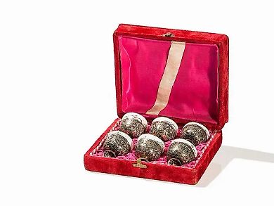 Фарфоровые чашки с серебром из Москвы, 19 век