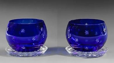 Пара подсвечников из Сент-Луиса с украшением в виде звезды