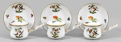 Набор из трех венгерских фарфоровых чашек