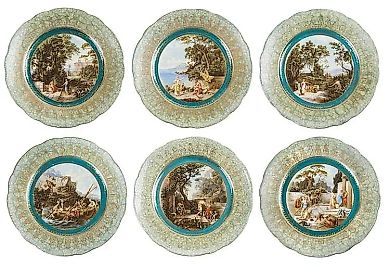 Фарфоровые десертные тарелки со сценами из "Одиссеи" Гомера, фабрика Кузнецова, Москва, начало XX века