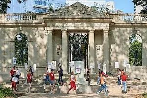 Philadelphia Museum of Art, Union, at Odds on Terms of Ratified Contract