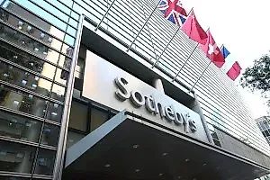 Увольнения грозят офисам Sotheby's в Великобритании
