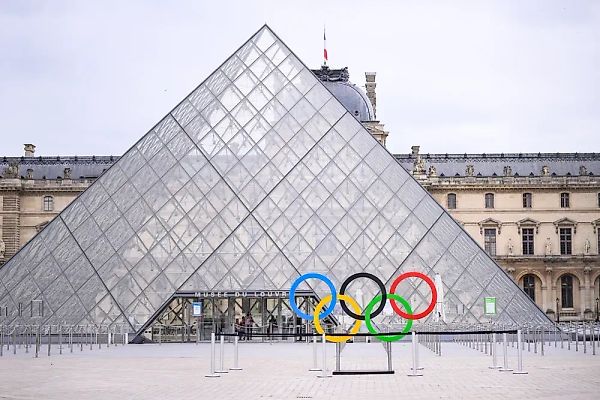 Louvre Saw Visitor Numbers Tumble as Olympics Arrived