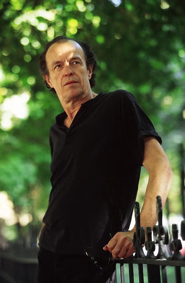 Peter Downsbrough (1940–2024)