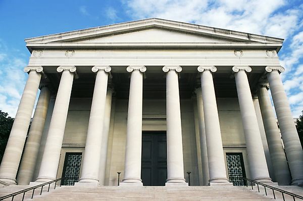 Национальная галерея закрывает программу диверсификации