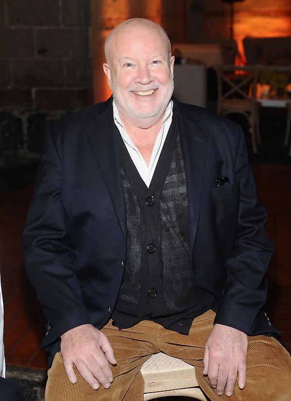 Смерть Ричарда Флауда, выдающегося куратора и писателя