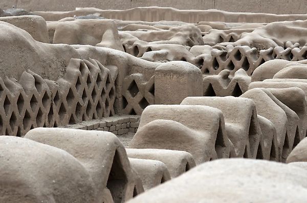 Ancient Archeological Site in Peru Vandalized With Obscene Graffiti