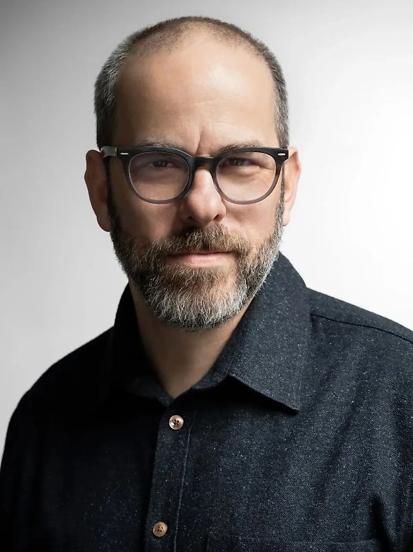 Уитни назначает Дэна Надела куратором рисунков и гравюр