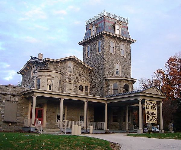 Woodmere Art Museum Sues Trump Administration Over Canceled IMLS Grant