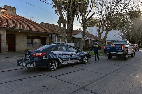 Суд в Аргентине поместил под домашний арест людей в связи с поисками картины, похищенной нацистами