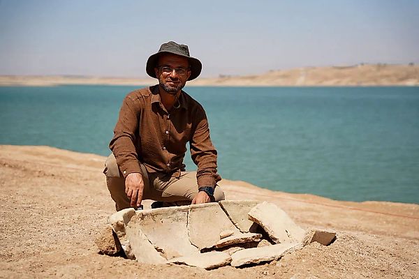 Drought Reveals 40 Ancient Tombs in Northern Iraqi Reservoir