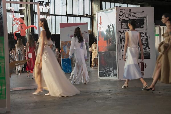 Designers Turn to Artists and Archives for New York Fashion Week