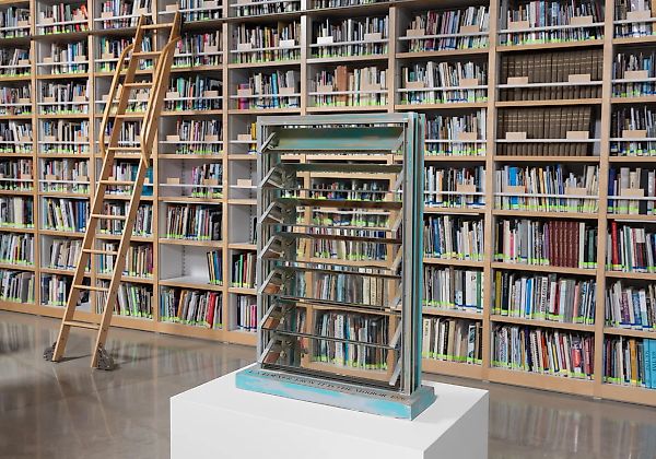 LA’s Oldest Gallery to Close, Donate Archive to Huntington Library