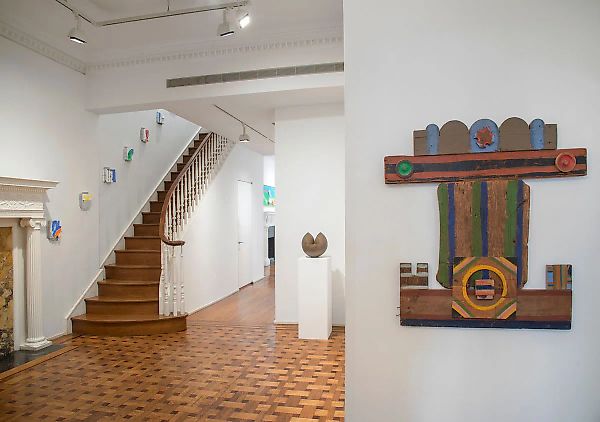 Последняя выставка галереи Tilton в Нью-Йорке