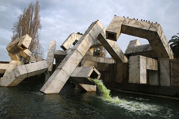 Сан-Франциско демонтирует фонтан Вайланкурта