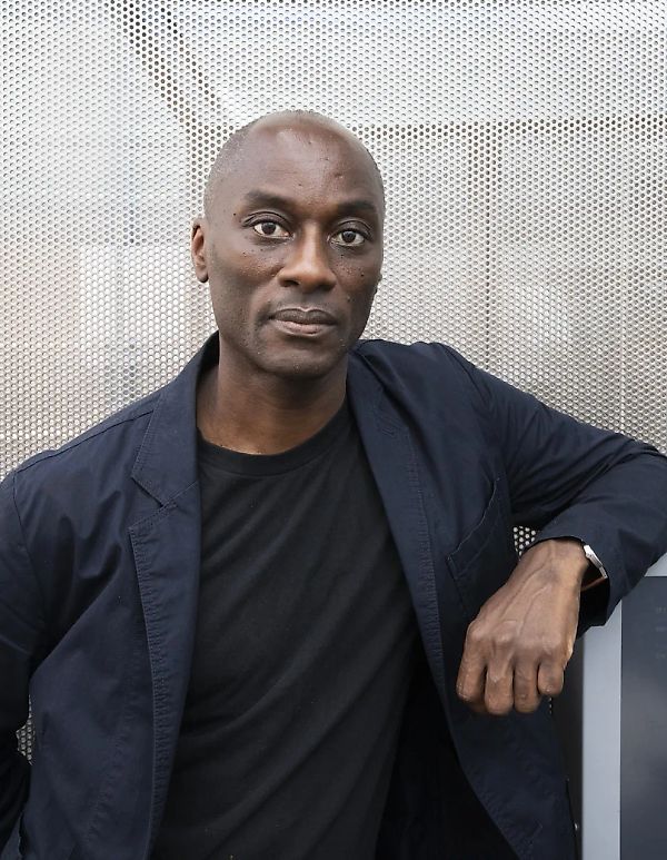 Ekow Eshun Назначен Куратором 13-й Международной Биеннале SITE Santa Fe