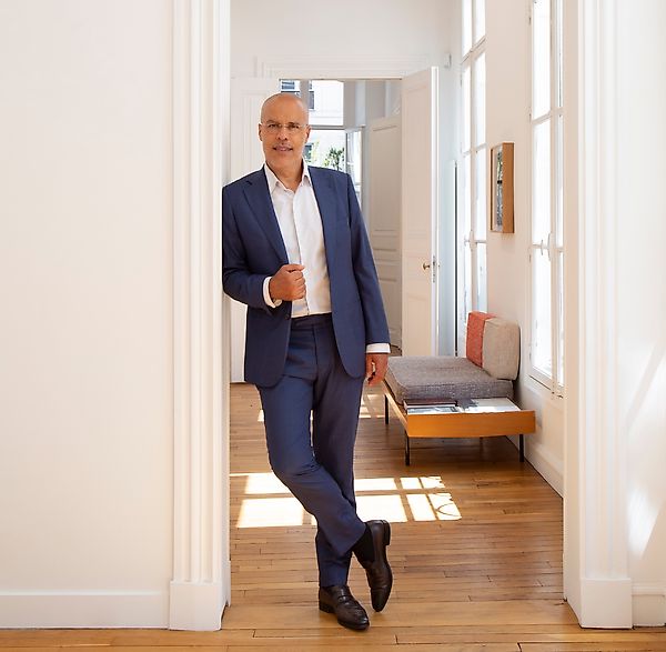 Paris Dealer Kamel Mennour Buys Galerie Malingue