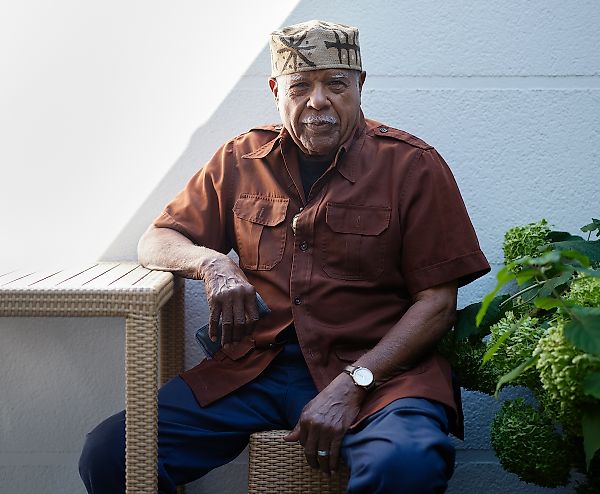 Melvin Edwards — автор «Lynch Fragments», переосмысливший насилие и минимализм