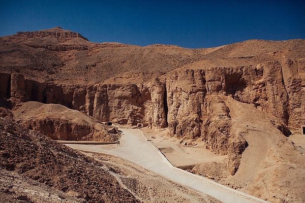Древние граффити в Valley of the Kings: следы путешественников издалека