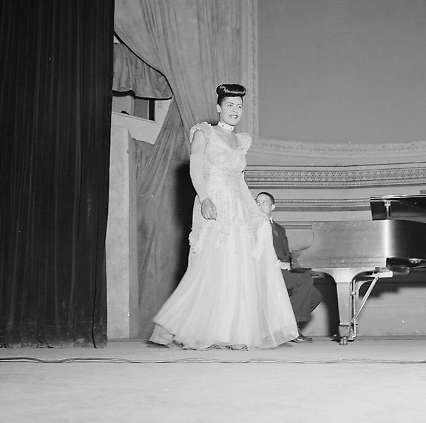 Thomas J. Price и Tavares Strachan — в шорт-листе проектов памятника Billie Holiday