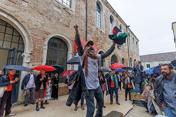 Venice Biennale: «сад мира» под натиском протестов