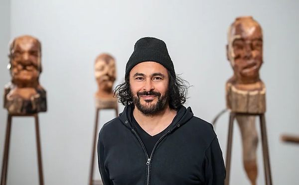 Kader Attia возглавит Kochi‑Muziris Biennale 2027: между мечтой и напряжением