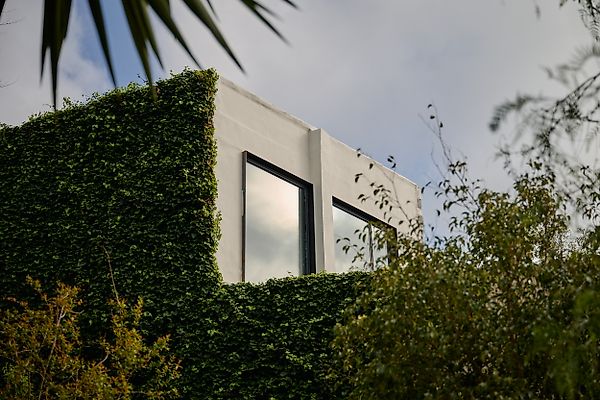 Rashid Johnson и Sheree Hovsepian запускают резиденцию на Menorca совместно с Hauser & Wirth