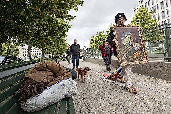 Dissident Russian Artist Semyon Skrepetsky Gunned Down in Poland