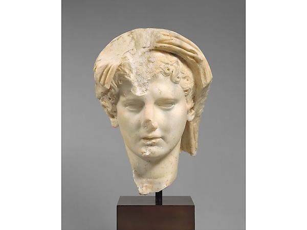 Изъятия в the Met: десятки древностей под подозрением