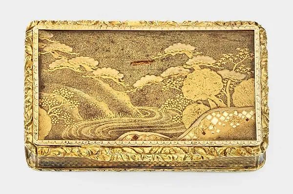 Редкая шкатулка для молотого табака в стиле Людовика XV