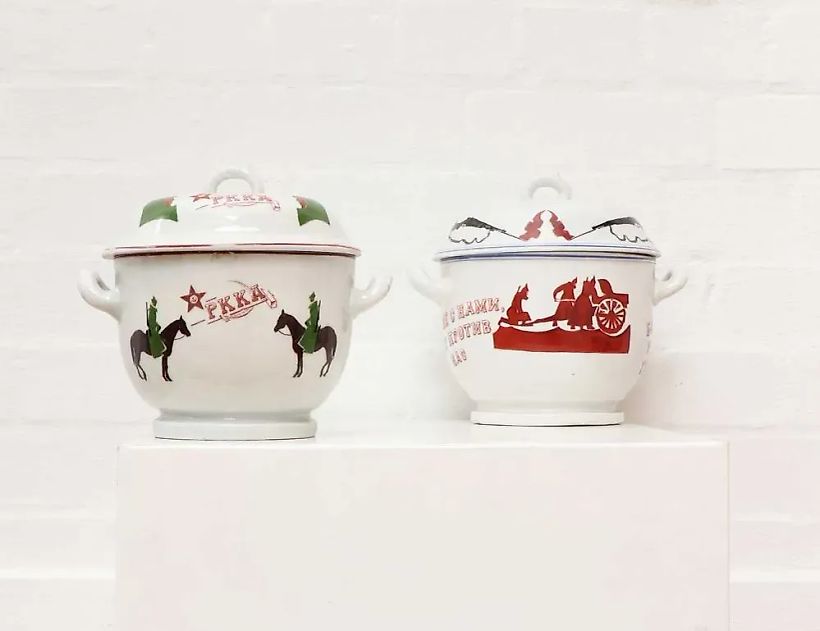 Фарфоровая чаша РККА с крышкой от Дулевской фабрики