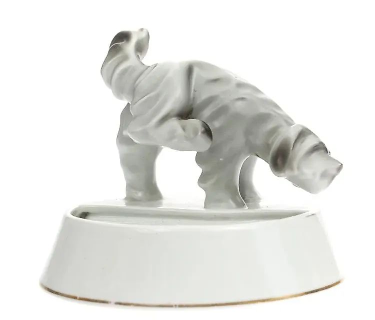 Фарфоровая пепельница