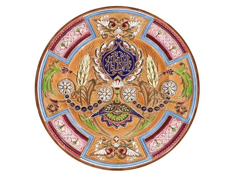 Антикварная русская фаянсовая тарелка от Кузнецова