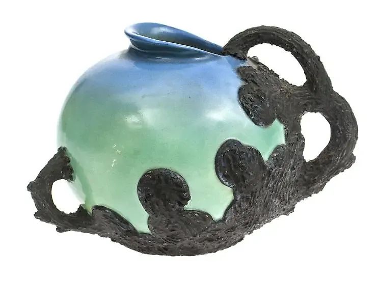 Kuznetsov porcelain jug, Latvia, 1930.