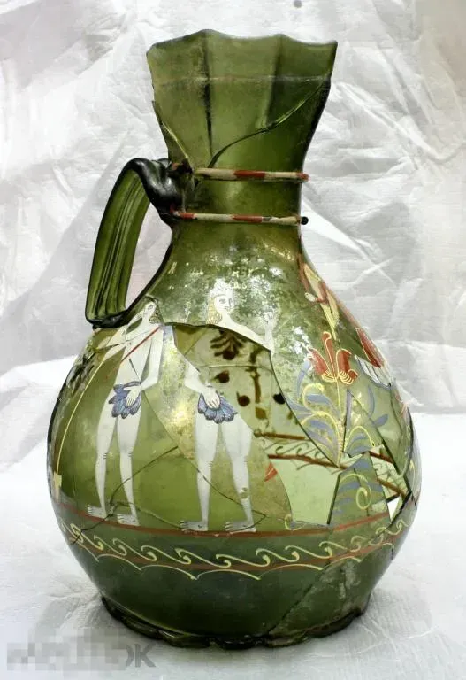 Pitcher 1759 Russia glass.