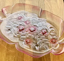 Matte pink tray